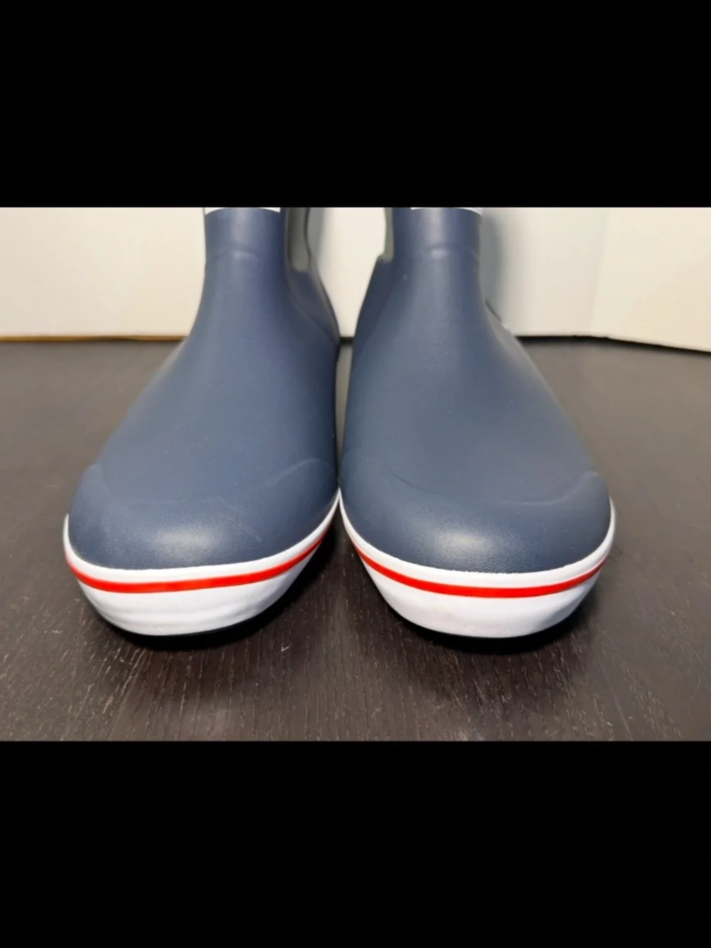 NWOB Xtratuf 6